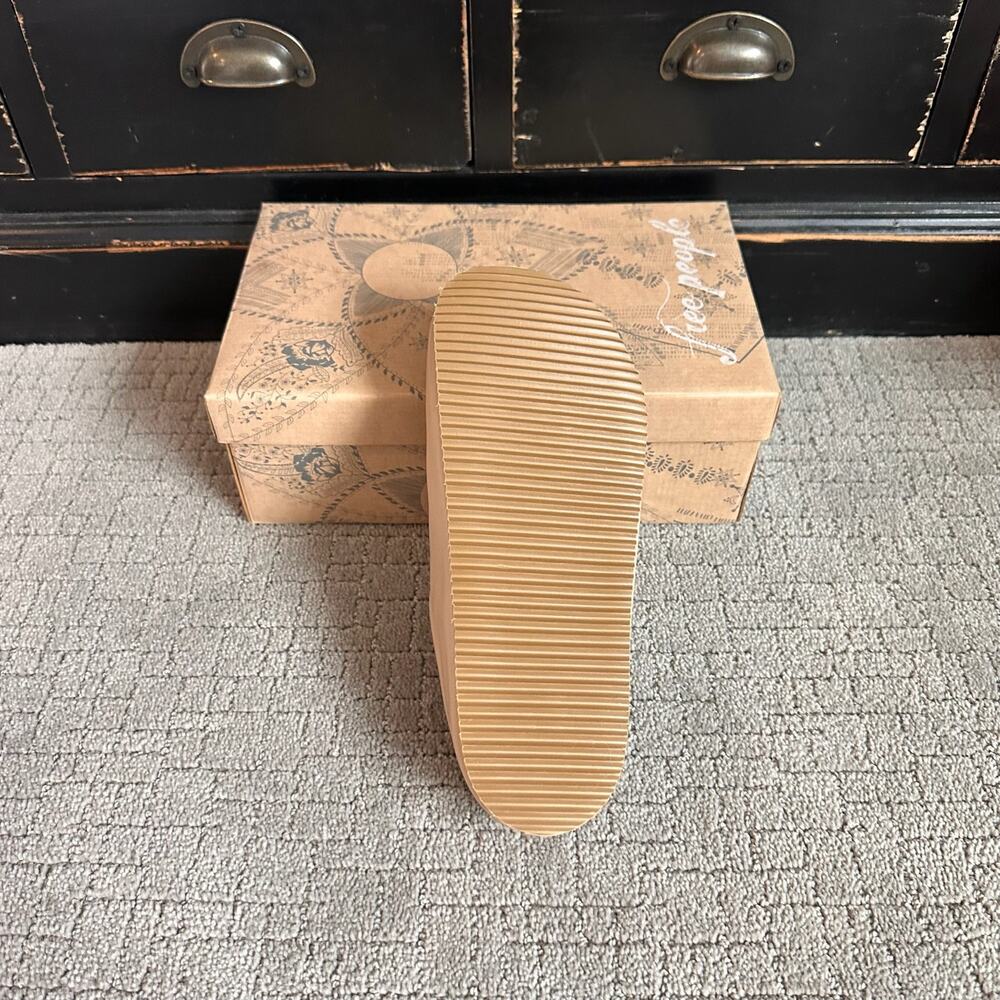 Free People 40 Cambria Clog - Picture 5 of 6